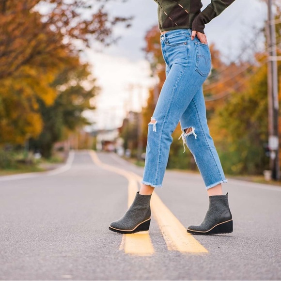 Sofft
Elaina Waterproof Knit Wedge Booties. - Picture 2 of 11